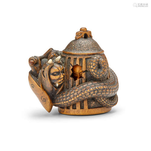 A wood netsuke of KiyohimeShowa period (1926-1989), 20th century Masanao Shinzan (1904-?)