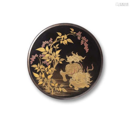 Edo period (1615-1868), 19th century A circular suzuribako (writing box)