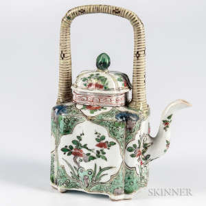 Famille Verte Teapot