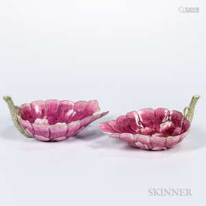 Pair of Enameled Soft Paste Lotus Water Droppers