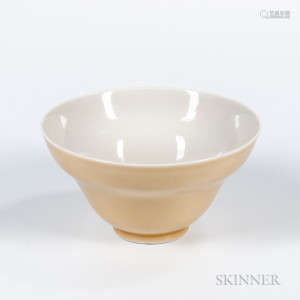 Yellow-glazed Porcelain Bowl