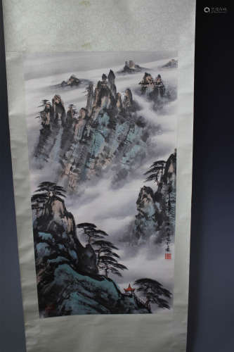 “黄山云涛”国画立轴