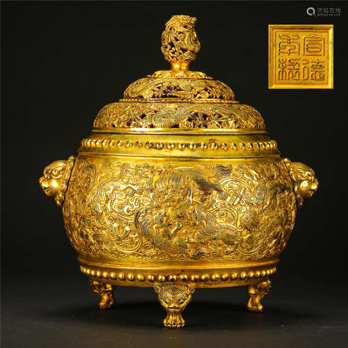 CHINESE GILT BRONZE TRIPLE FEET DRAGON LIDDED CENSER