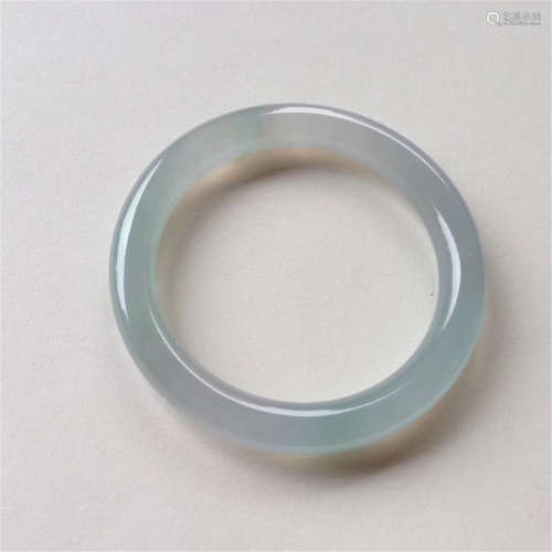 NATURAL JADEITE BANGLE