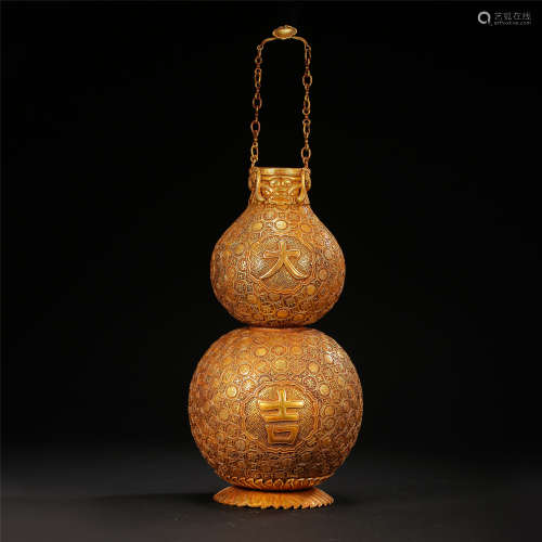 CHINESE GILT SILVER DOUBLE GOURD LOOP LIDDED VASE