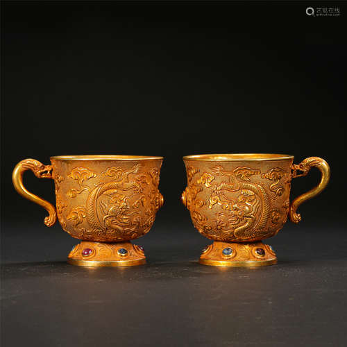 PAIR OF CHINESE GILT BRONZE DRAGON HANDLE CUPS