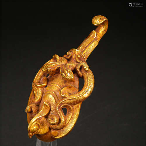 CHINESE GILT BRONZE BIRD BELT HOOK