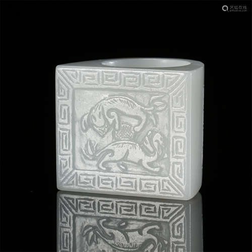 CHINESE WHITE JADE BEAST ARCHER'S RING