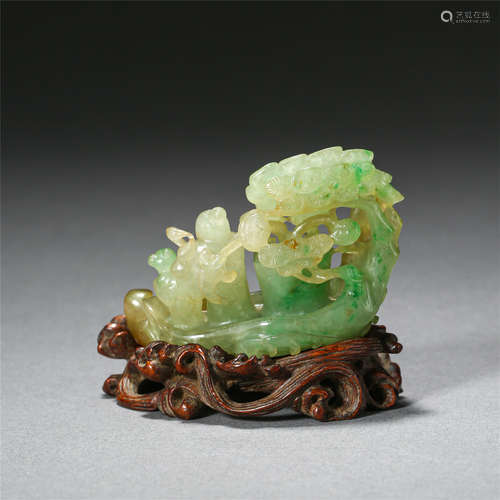 CHINESE JADEITE SCHOLAR'S ROCK ON ROSEWOOD BASE