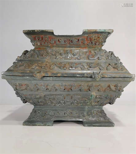 CHINESE ANCIENT BRONZE LIDDED SQUARE DING