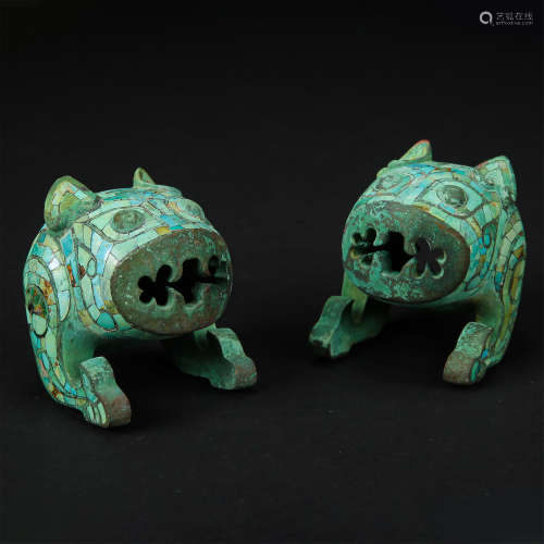 CHINESE TURQUOISE INLAID BRONZE TIGERS