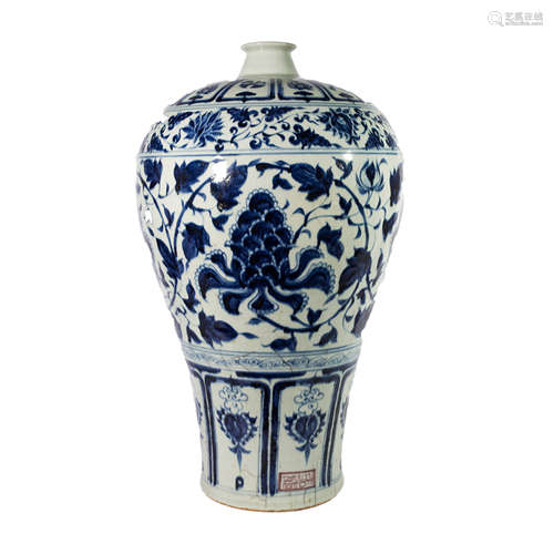 CHINESE PORCELAIN BLUE AND WHITE FLOWER MEIPING VASE