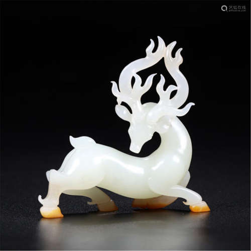 CHINESE WHTIE JADE DEER TABLE ITEM