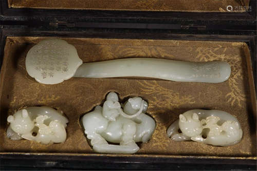 CHINESE WHITE JADE CRAVINGS COLLECTION IN ROSEWOOD CASE