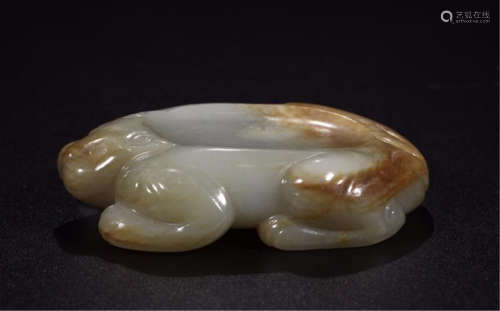 CHINESE NEPHRITE JADE BEAST BRUSH WASHER