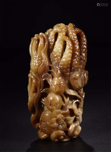 CHINESE SUGAR JADE BUDDHA HAND TABLE ITEM