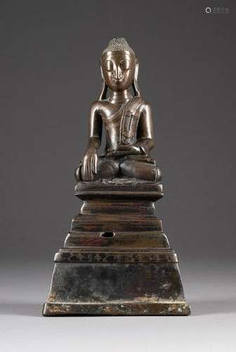 SHAN-BUDDHA Miyama, 17. Jh. Bronze, braun patiniert. H.