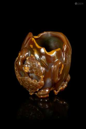 A Carved Agate Brushpot, Bitong Height 5 1/2 in., 14