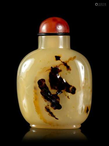 A Silhouette Agate Snuff Bottle Height 2 5/8 in., 7 cm.