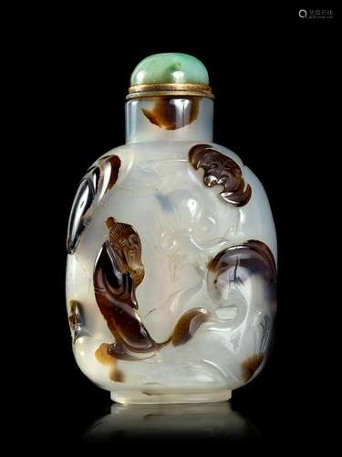 A Silhoutte Carved Agate Snuff Bottle Height 2 3/8 in.,