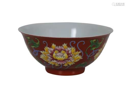 康熙年制款 珐琅彩胭脂红地花卉纹宫碗