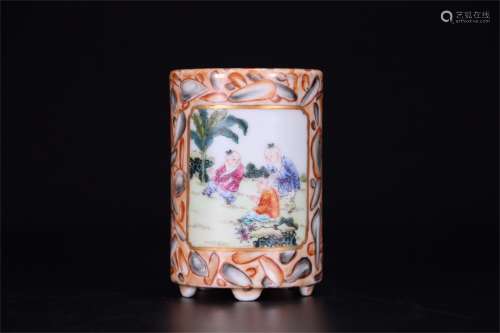 A Chinese Stone Pattern Glazed Famille-Rose Porcelain Brush Pot