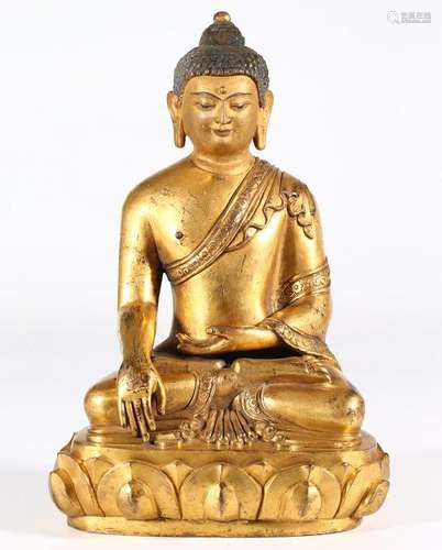 CHINESE BRONZE FIGURE OF BUDDHA