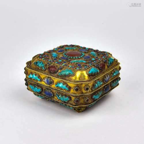 A Chinese Gilt Bronze Box with Cover with Inlaid