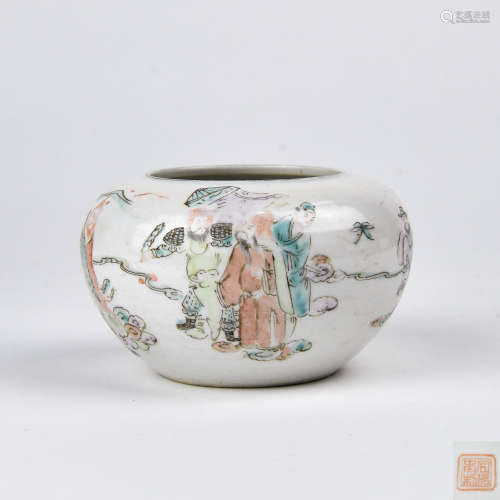 A Chinese Famille-Rose Porcelain Water Pot