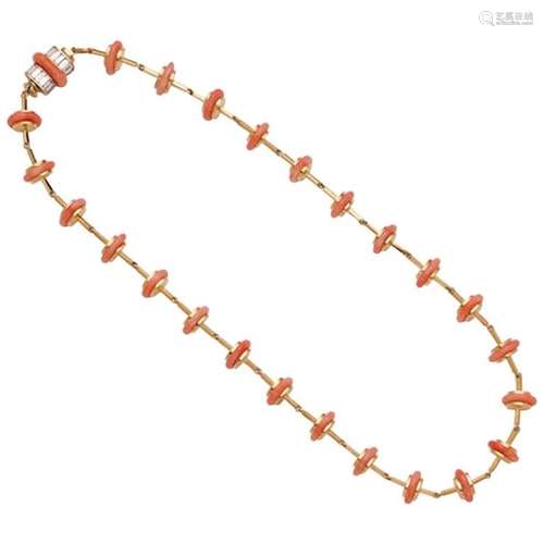 Carvin French 18 Karat Yellow Gold and Coral Necklace