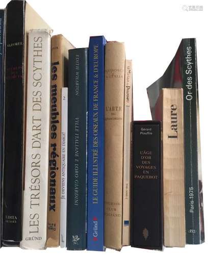 Lot de Livres ( voir photographie détaillée).