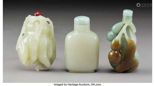 78062: Three Chinese Carved Jade Snuff Bottles, Qing Dy