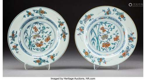 78169: A Pair of Chinese Doucai Porcelain Plates, Qing