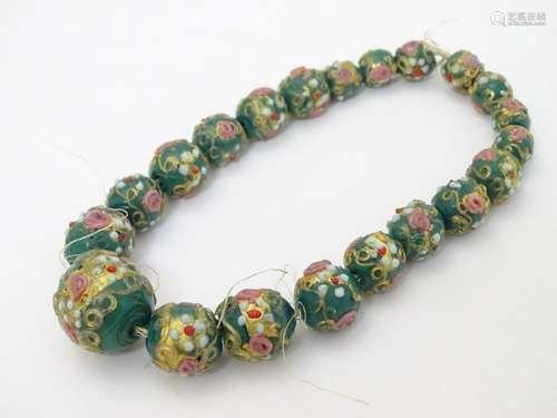 21 graduated Venetian glass beads with hand painted