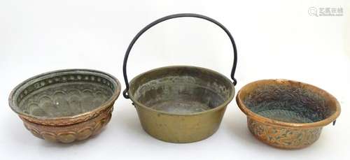 Assorted kitchenalia to include large copper mould with