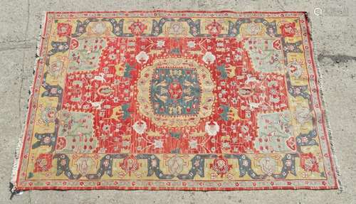 Carpet / Rug : A hand made woollen rug unusually