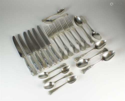 A harlequin collection of Kings pattern silver cutlery