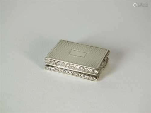 A William IV silver vinaigrette