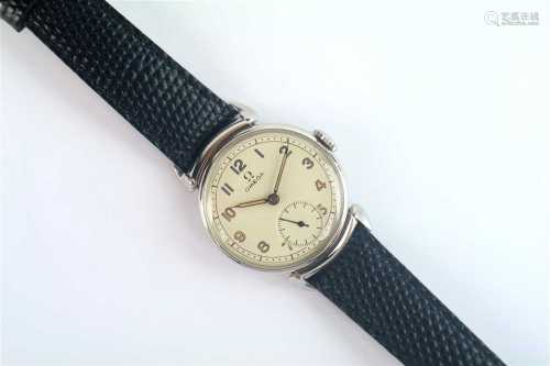 A Gentleman's Omega Wristwatch with 'fancy lugs'