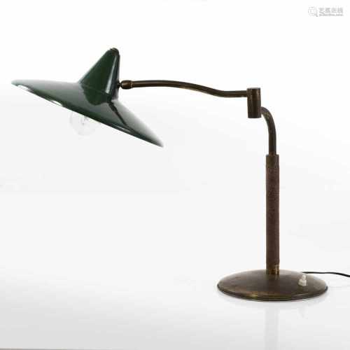 Italy, Table light, 1950sTable light, 1950sH. 43.5 cm, D. 29.5 cm. Cast metal, sheet brass,