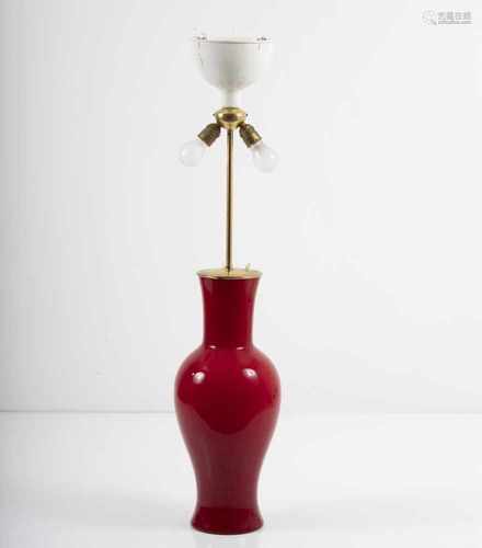 Venini & C., Murano, Floor lamp, c. 1960Floor lamp, c. 1960H. 114 cm. Red glass, sheet brass,