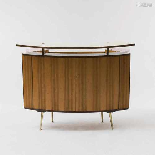 Germany, Counter, 1950sCounter, 1950sH. 92.5-102 x 135 x 53-90 cm. Wooden construction, chipboard