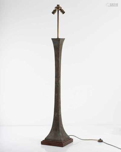 Maison Charles, Paris, Floor lamp, 1970sFloor lamp, 1970sH. 164 cm, D. 45 cm. Bronze, dark patina,