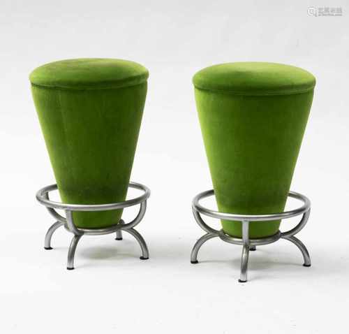 U. K. (attributed), Two bar stools, 1990sTwo bar stools, 1990sUnited Kingdom (attributed). H. 75 cm,