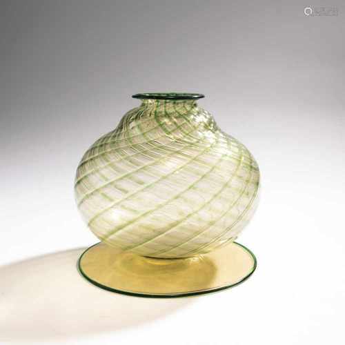 Carlo Scarpa, 'Filigrana' vase, c. 1927'Filigrana' vase, c. 1927H. 19 cm. Execution: MVM