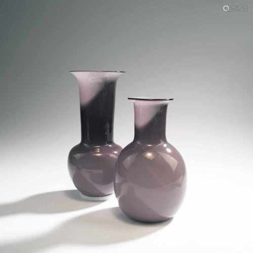 Tomaso Buzzi, Two 'Incamiciato' vases, 1932-33Two 'Incamiciato' vases, 1932-33H. 22.2-26.7 cm. Cased