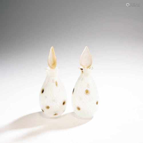 A. Seguso, Two flacons 'Merletto pois', 1954Two flacons 'Merletto pois', 1954Drop-shaped with leaf-