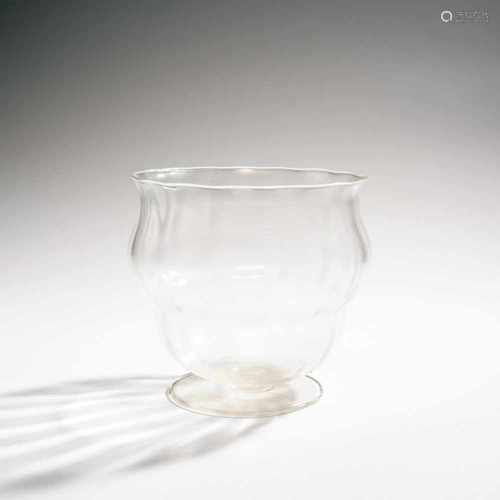 Flavio Poli, Vase, 1948Vase, 1948H. 14 cm. Execution: Seguso Vetri d'Arte. Colorless, optically