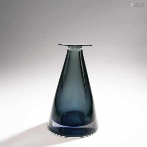 Mario Pinzoni (attr.), 'Sommerso' vase, c 1965'Sommerso' vase, c 1965Conical. H. 25.2 cm. Execution: