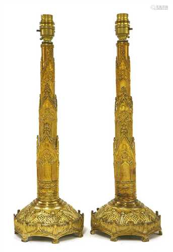 A pair of Victorian patent telescopic brass face screen holders,